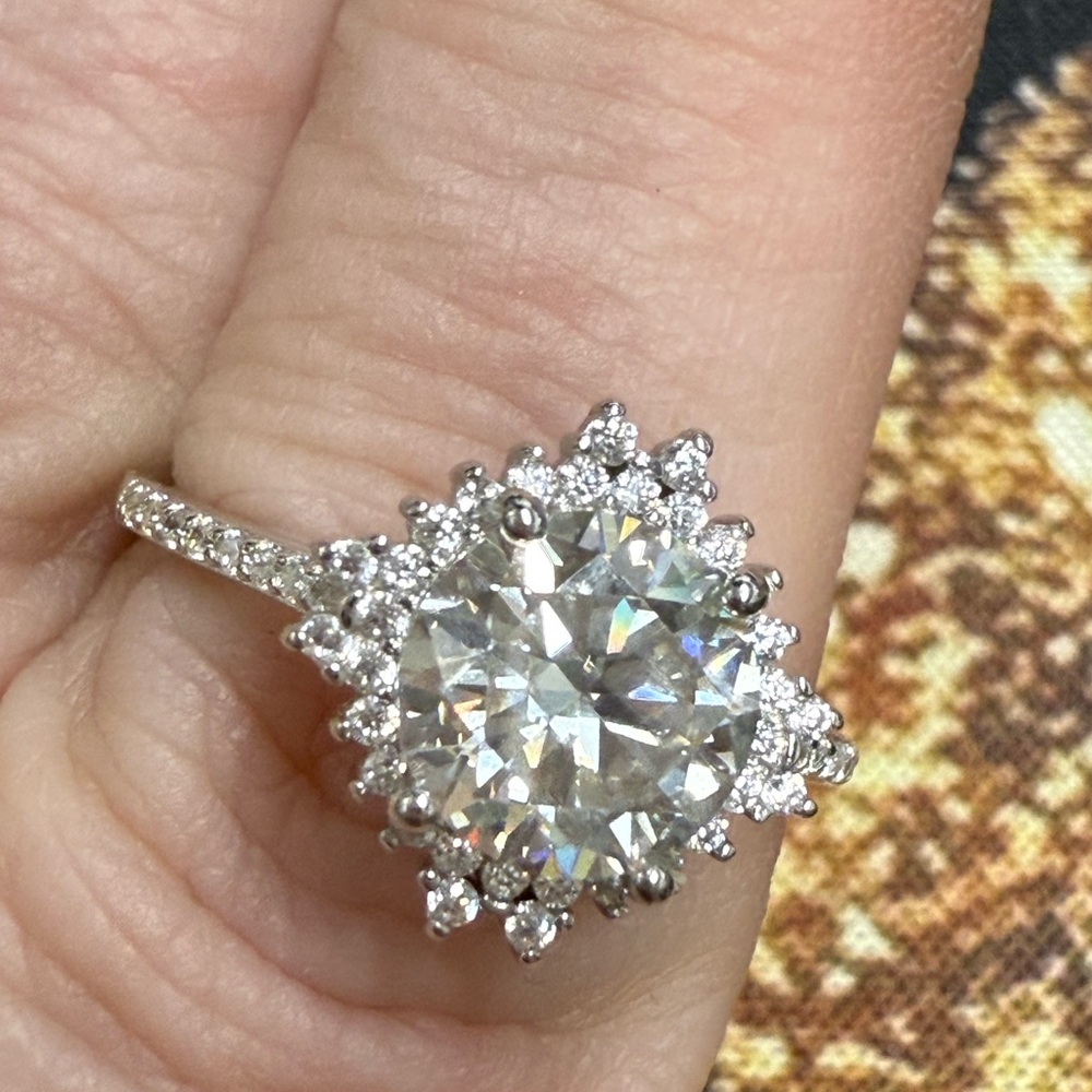 925 Silver 2ct Moissanite Halo Ring - Picture 5 of 8